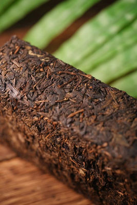 ?? 시 공식 차 FUTEA 1000g 압축 차 벽돌 전통 양조 방법